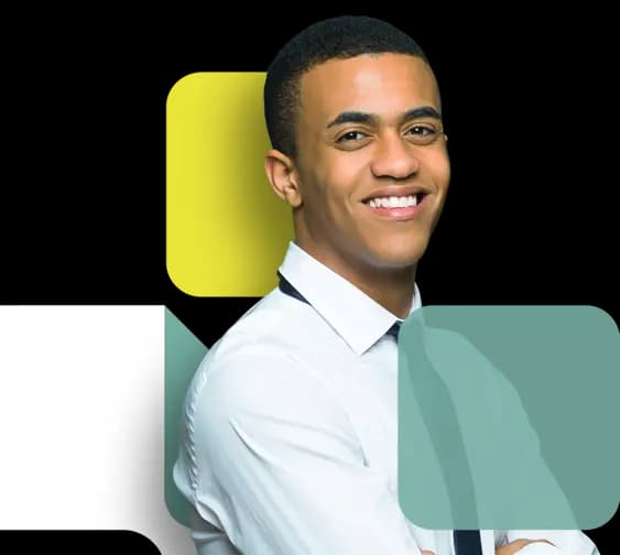 Consultor da Ilumimais sorrindo, pronto para atender